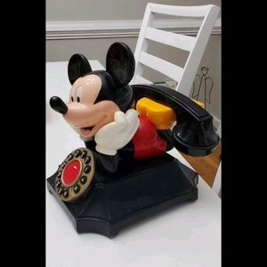 Vintage Disney Mickey Mouse Telemania Push Button Desk Phone Telephone